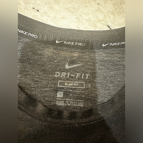Nike Pro tank - Picture 5 of 5